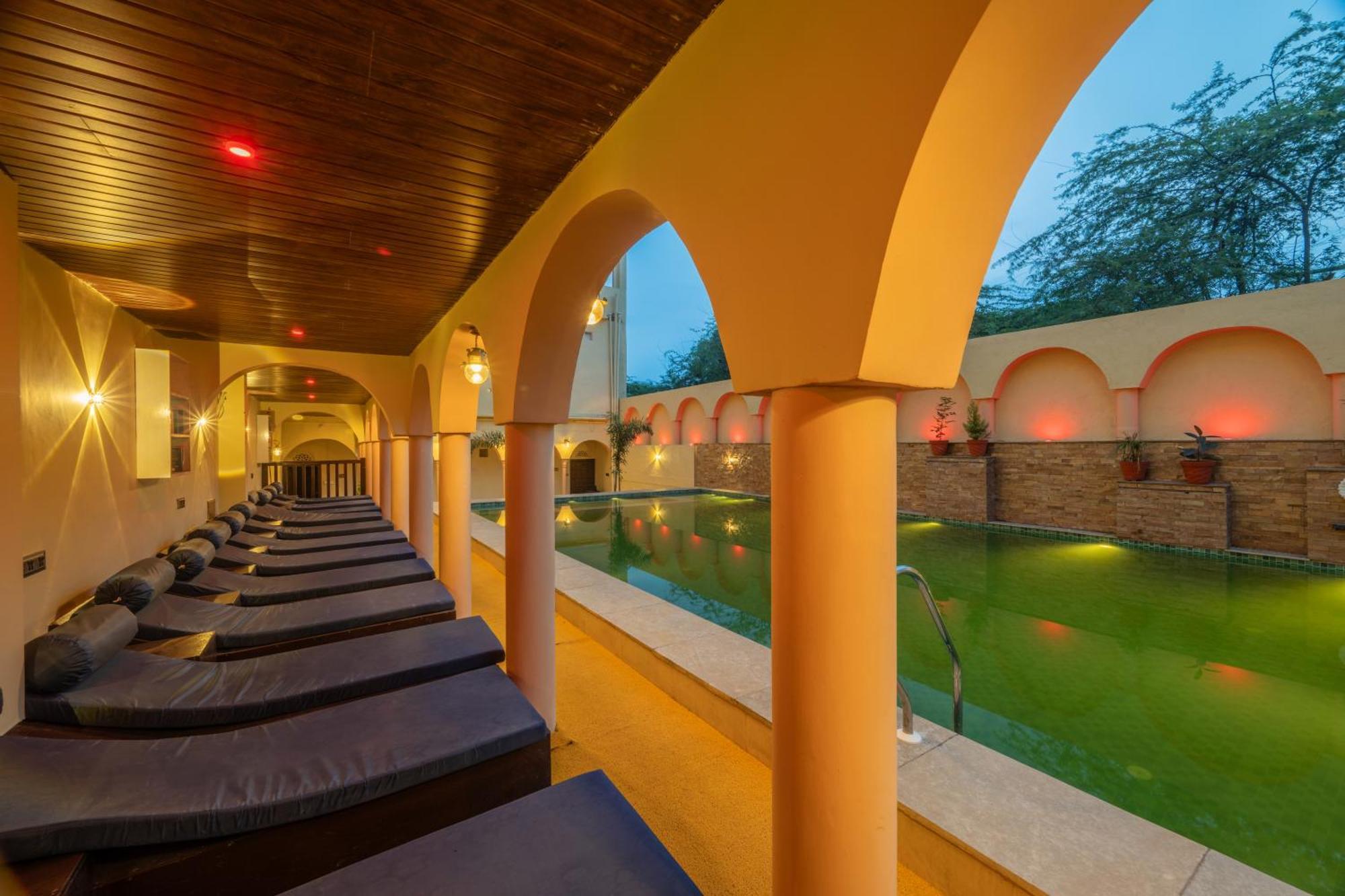 Hotel Shahi Palace Mandāwa Buitenkant foto
