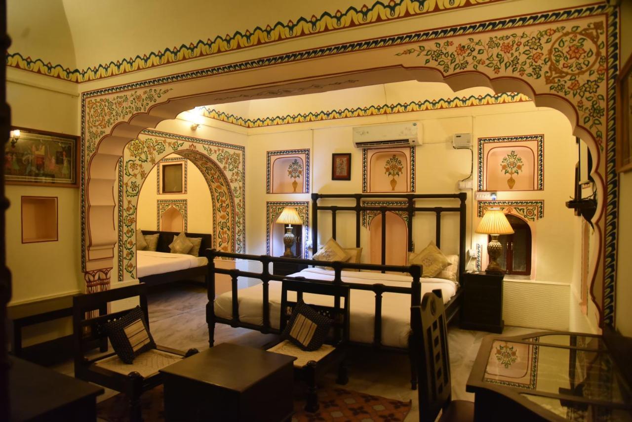 Hotel Shahi Palace Mandāwa Buitenkant foto