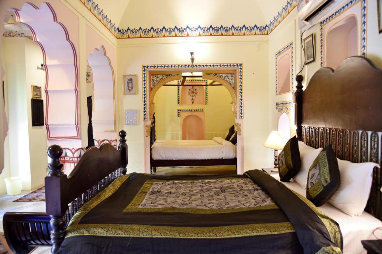 Hotel Shahi Palace Mandāwa Buitenkant foto